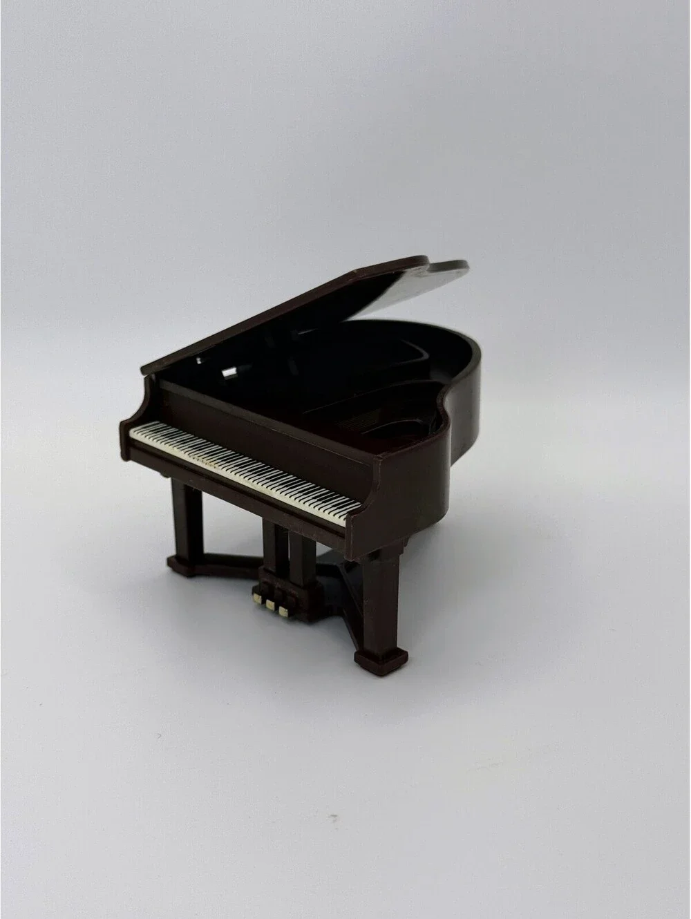 1:12 Scale Vintage Dollhouse Miniature Grand Piano Brown Plastic Hinged Lid